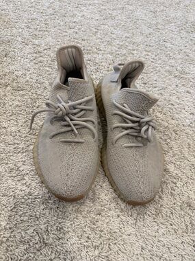 Yeezy Boost 350 V2 Sesame Tan